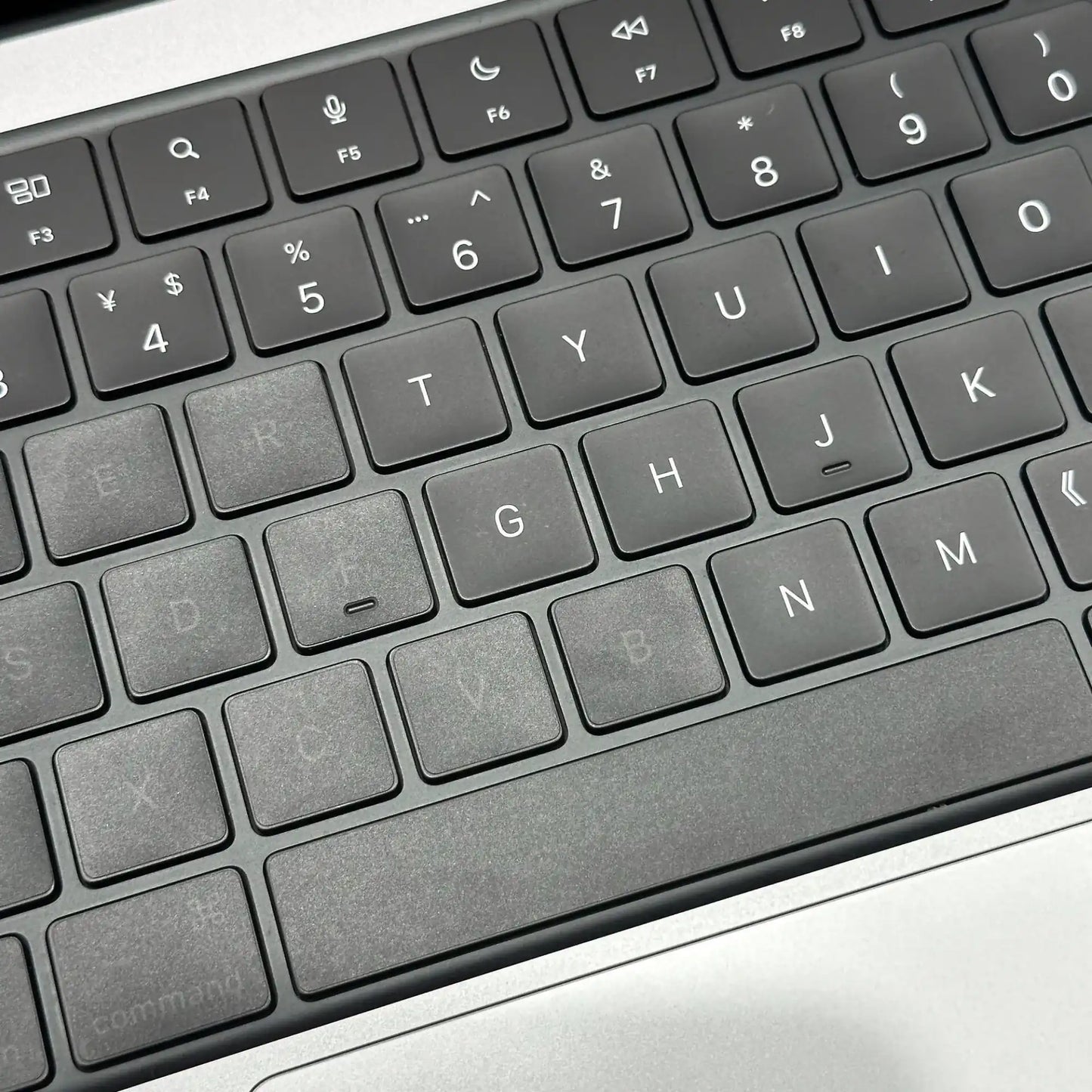 MacBook keyboard skin anti-glare matte keycap detail — Barekey